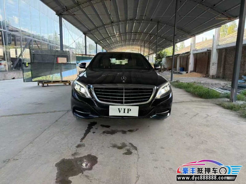 抵押车出售15年奔驰S轿车