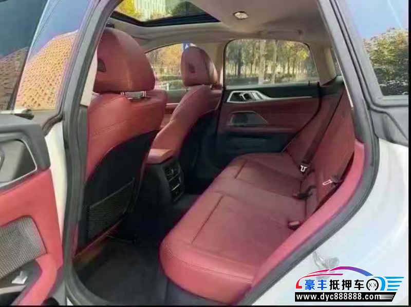 24年宝马4系轿车抵押车出售