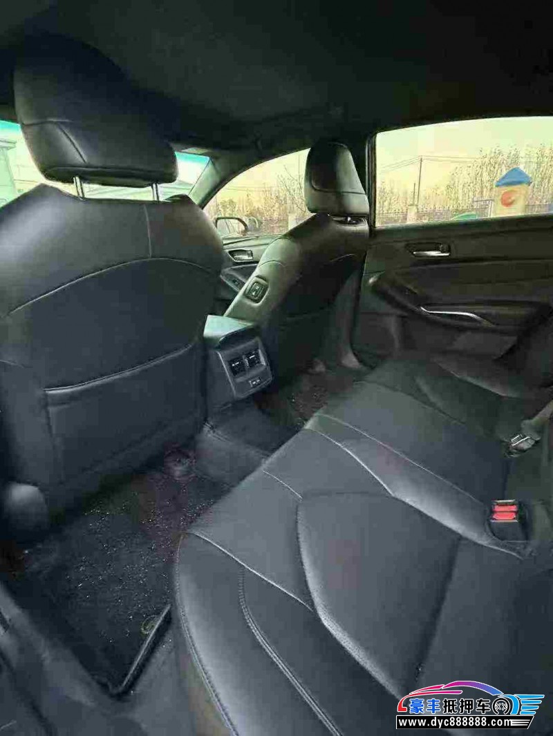 21年丰田亚洲龙轿车抵押车出售