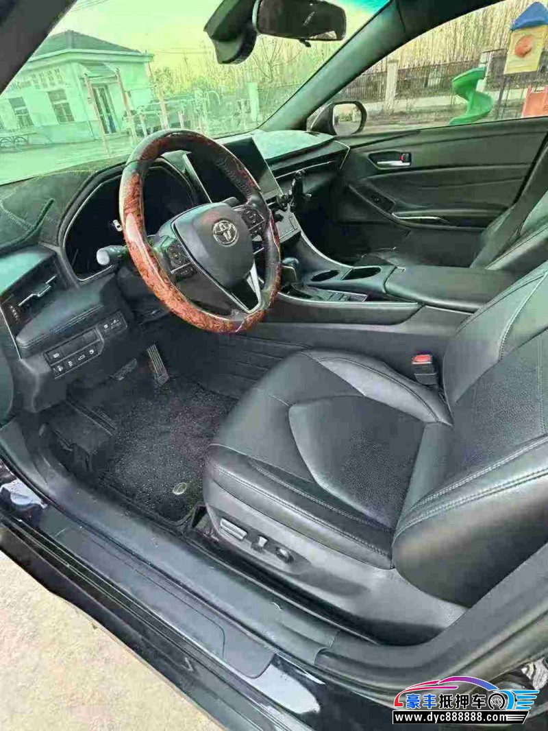 21年丰田亚洲龙轿车抵押车出售