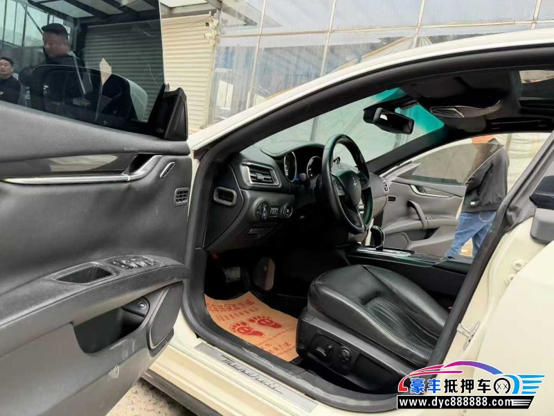 15年玛莎拉蒂Ghibli轿车抵押车出售