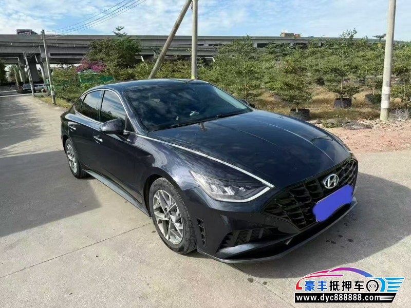 22年现代索纳塔轿车抵押车出售