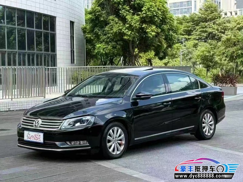 13年大众迈腾轿车抵押车出售