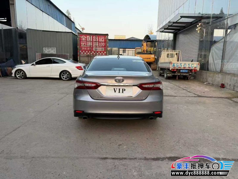 21年丰田凯美瑞轿车抵押车出售