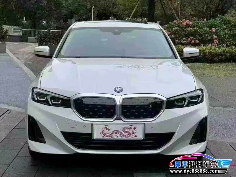 抵押车出售24年宝马i3轿车
