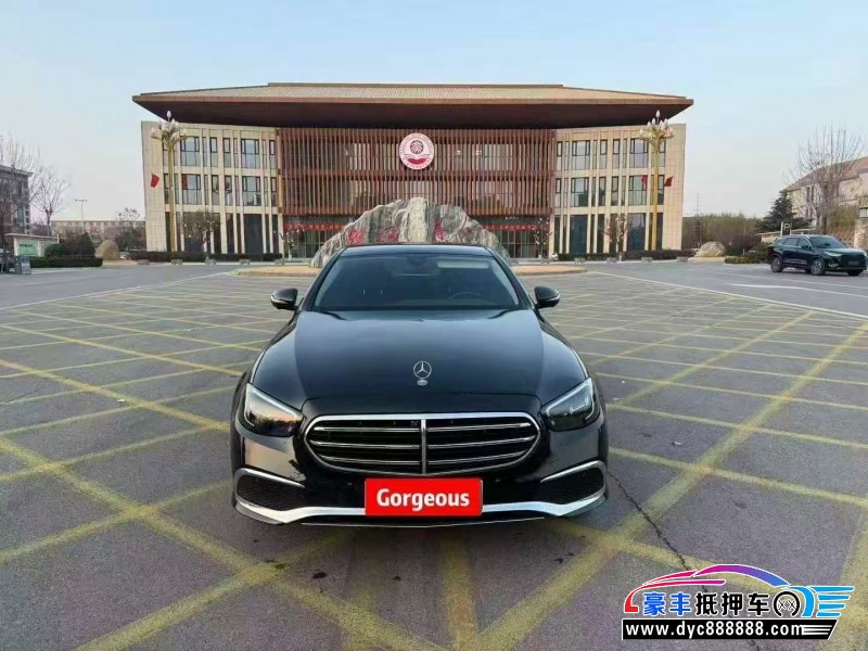 23年奔驰E轿车抵押车出售