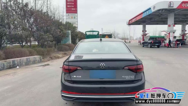 25年大众速腾轿车抵押车出售