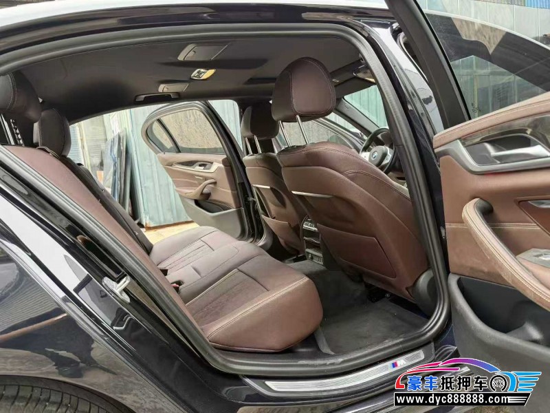 23年宝马5系轿车抵押车出售