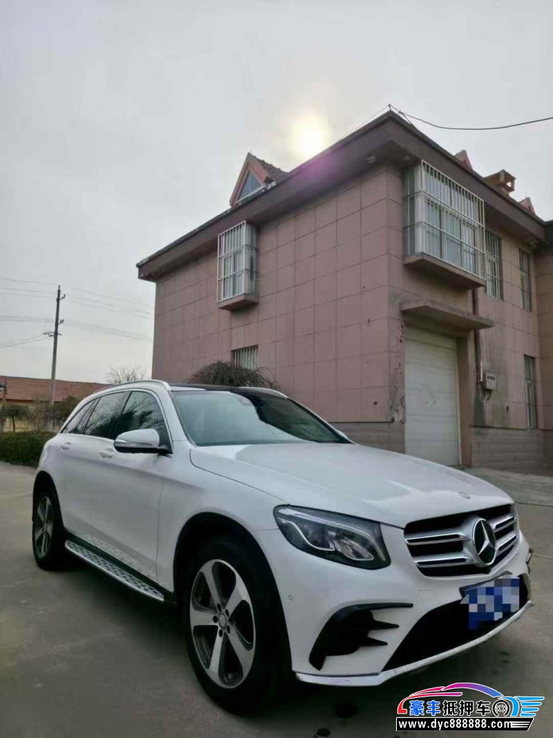 17年奔驰GLC轿车抵押车出售