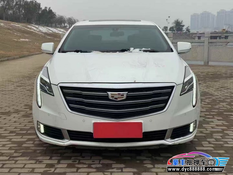 抵押车出售19年凯迪拉克XTS轿车