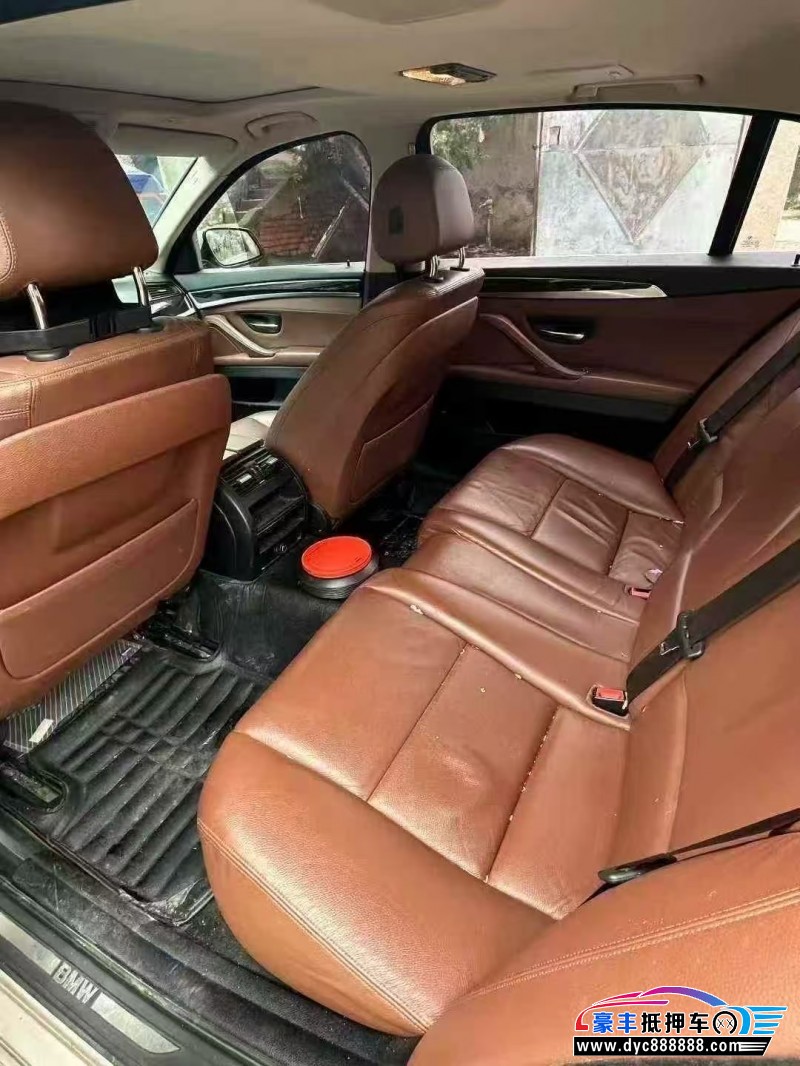 15年宝马5系轿车抵押车出售