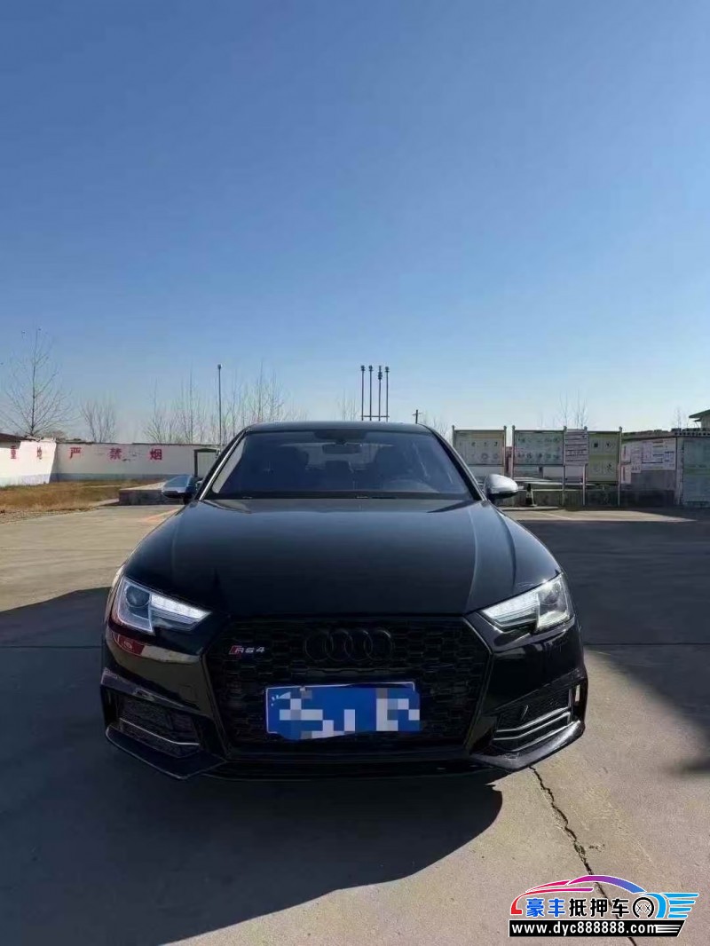 抵押车出售19年奥迪A4L轿车