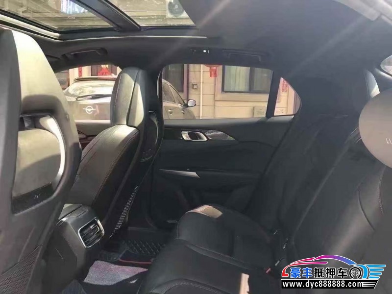 20年领克03轿车抵押车出售