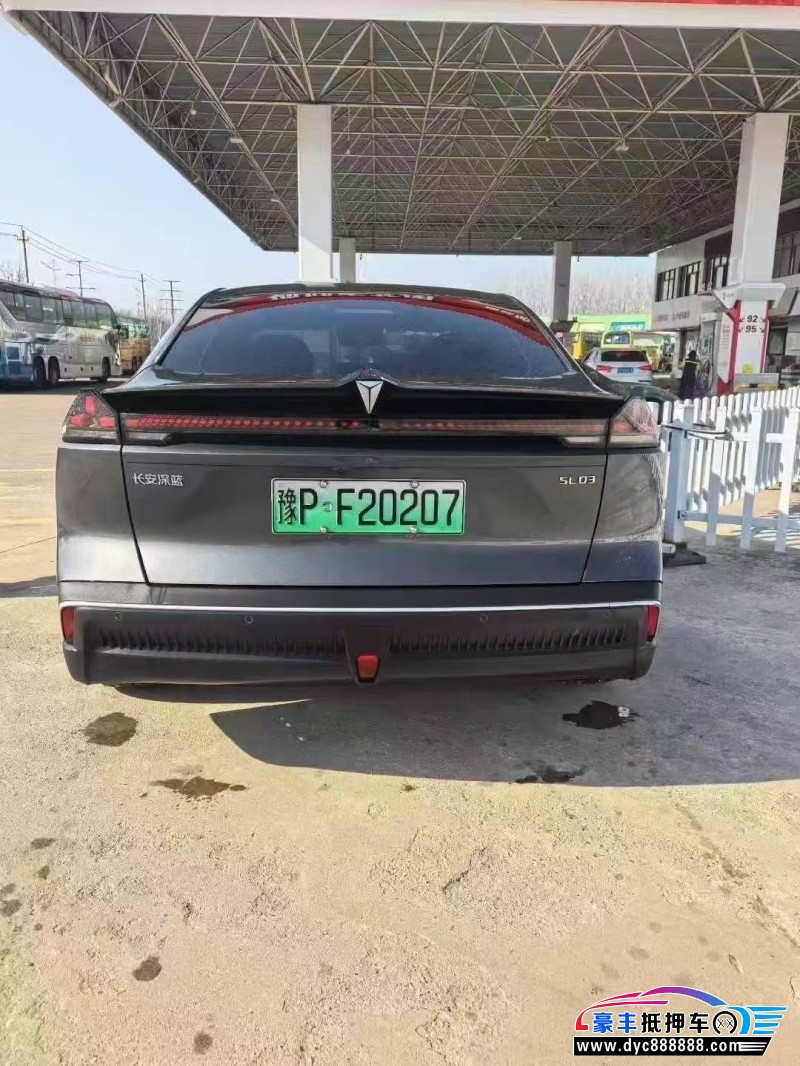 24年长安深蓝SL03轿车抵押车出售