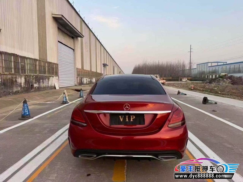 22年奔驰C轿车抵押车出售