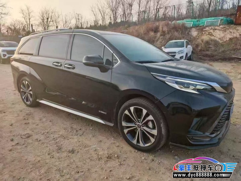 24年丰田格瑞维亚轿车抵押车出售