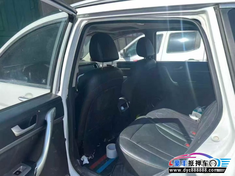 17年长城哈弗H6轿车抵押车出售