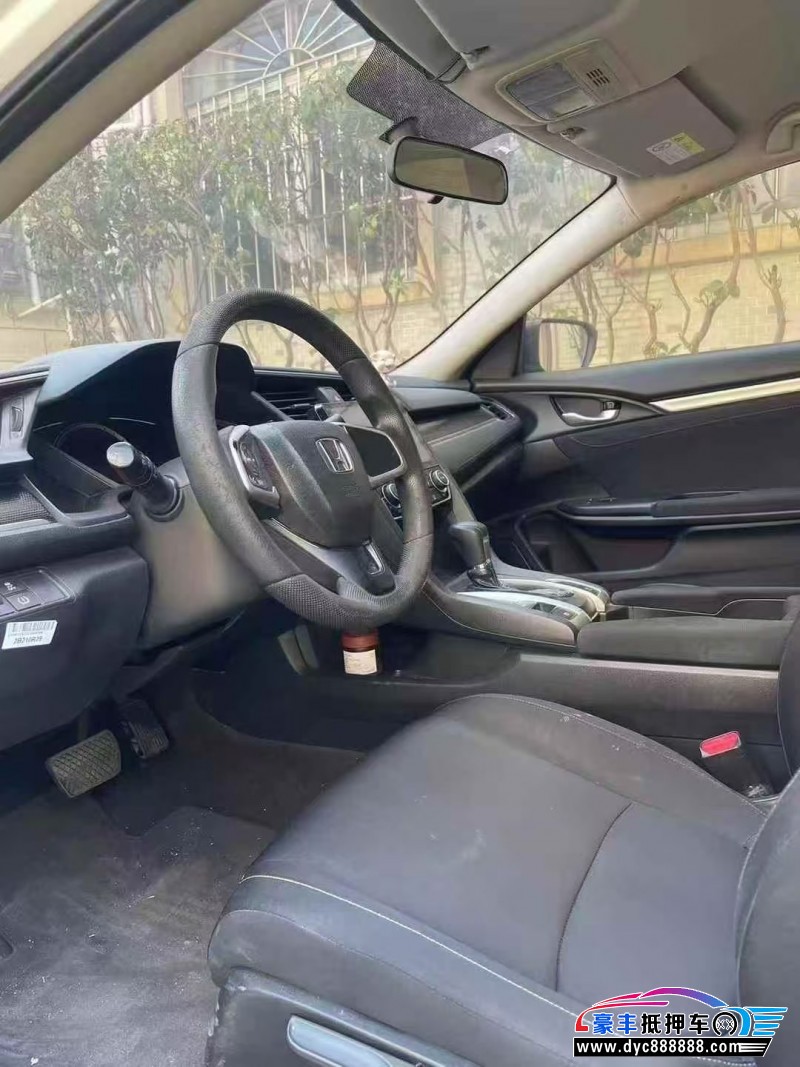 19年本田思域轿车抵押车出售