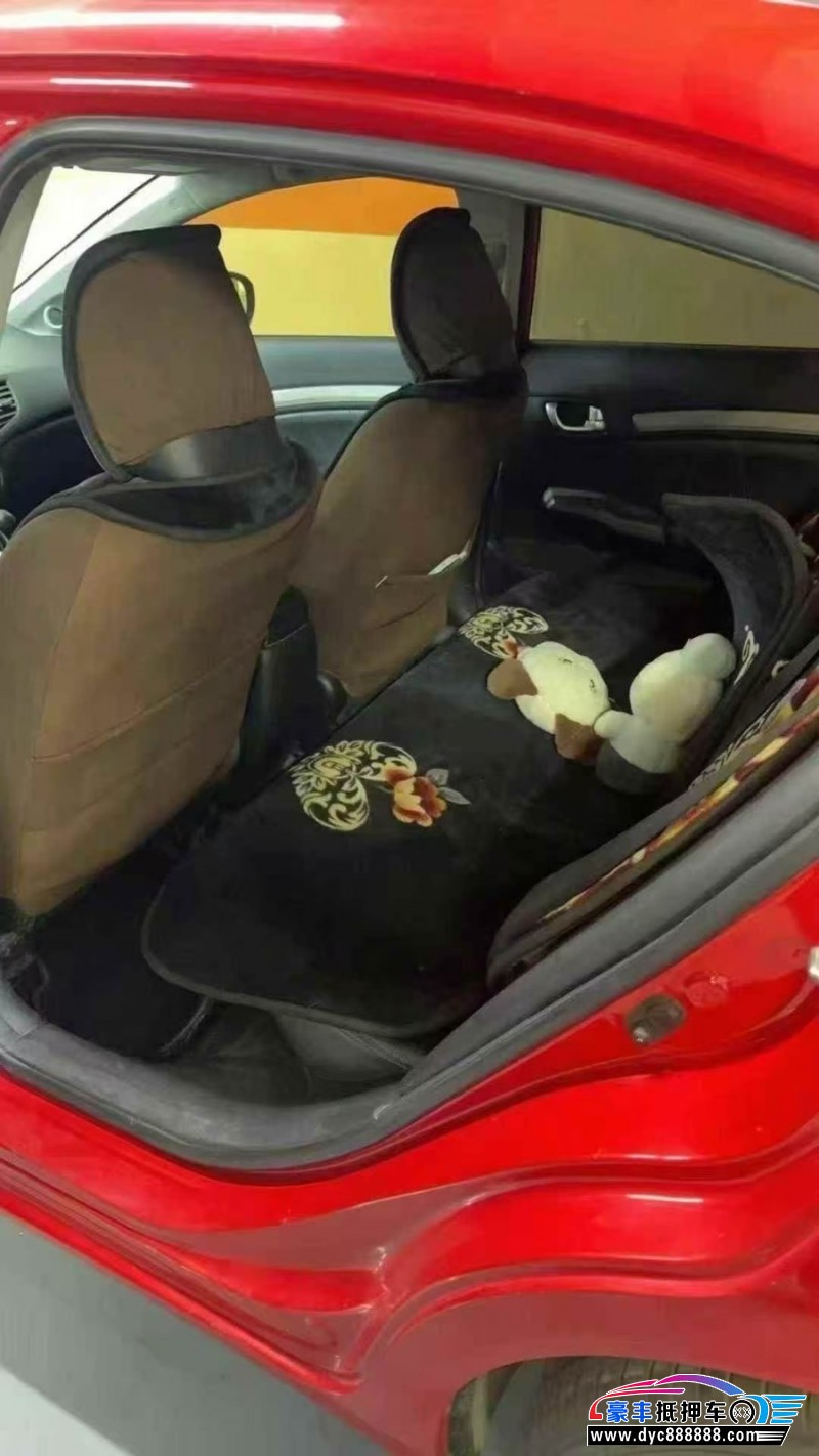 12年本田思域轿车抵押车出售