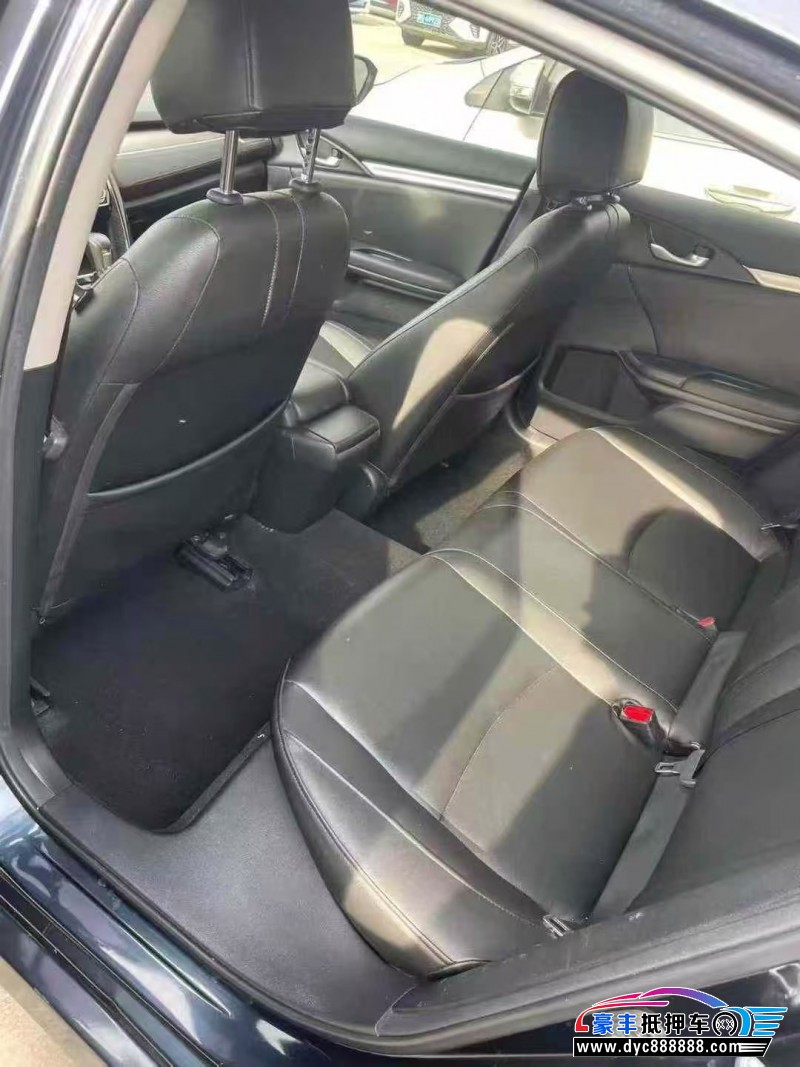 17年本田思域轿车抵押车出售