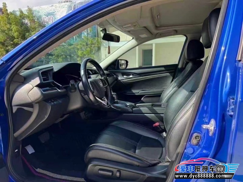 17年本田思域轿车抵押车出售