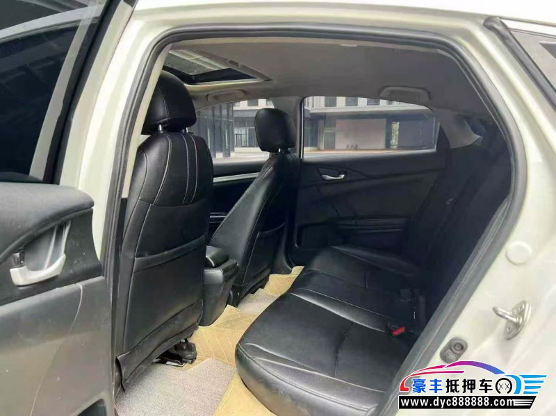 19年本田思域轿车抵押车出售