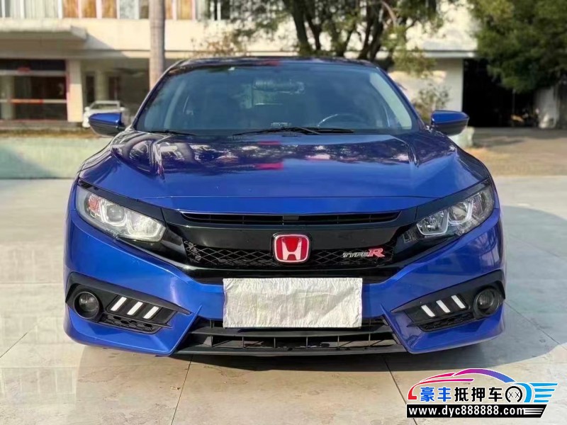 抵押车出售18年本田思域轿车