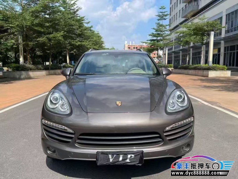 13年保时捷卡宴轿车抵押车出售