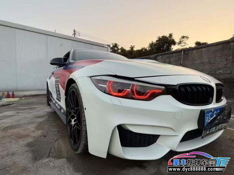 19年宝马M4轿车抵押车出售