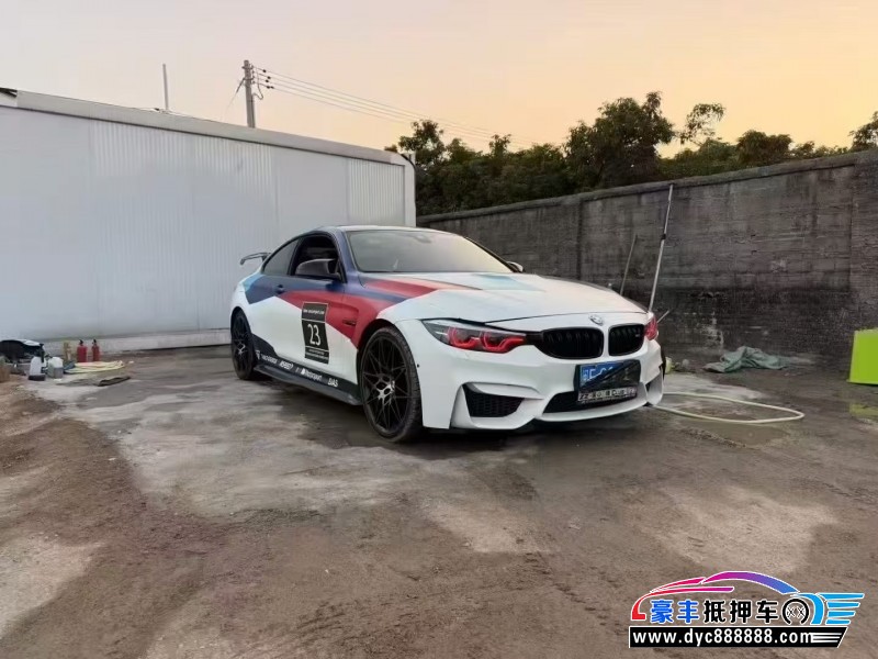 19年宝马M4轿车抵押车出售