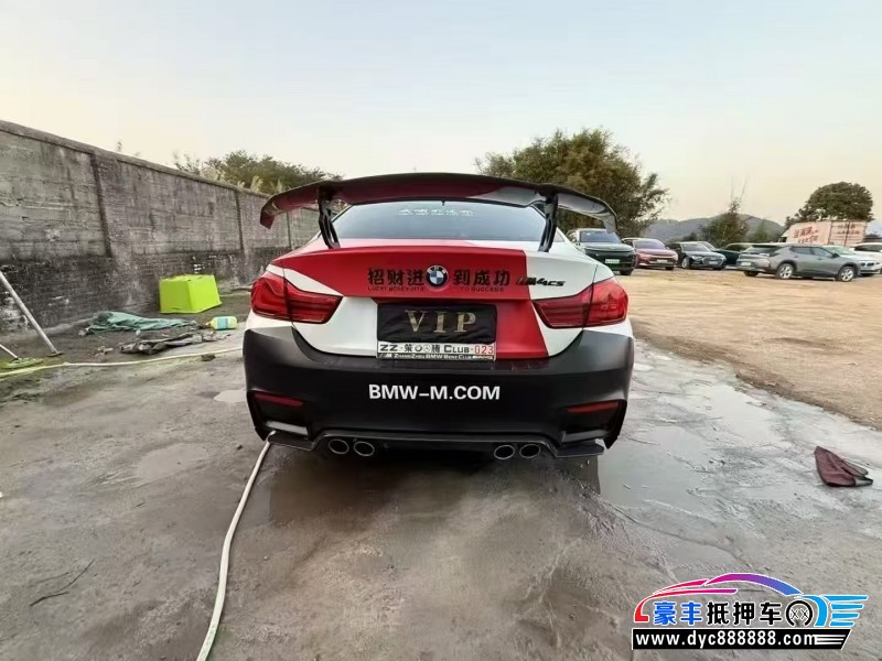 19年宝马M4轿车抵押车出售