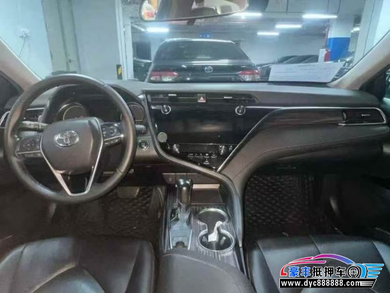 19年丰田凯美瑞轿车抵押车出售