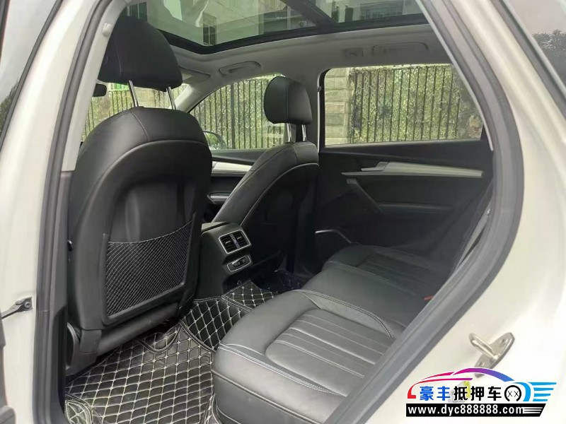 21年奥迪Q5轿车抵押车出售