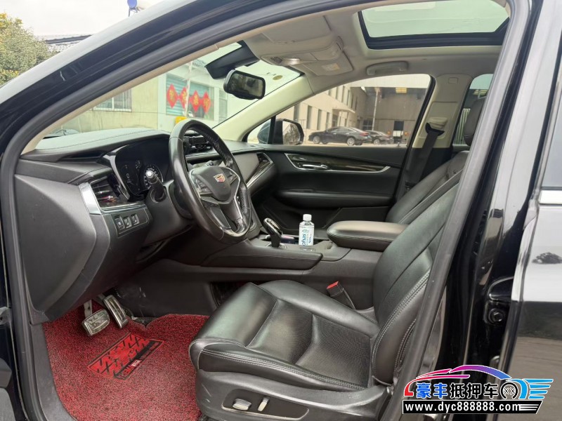 18年凯迪拉克XT5轿车抵押车出售