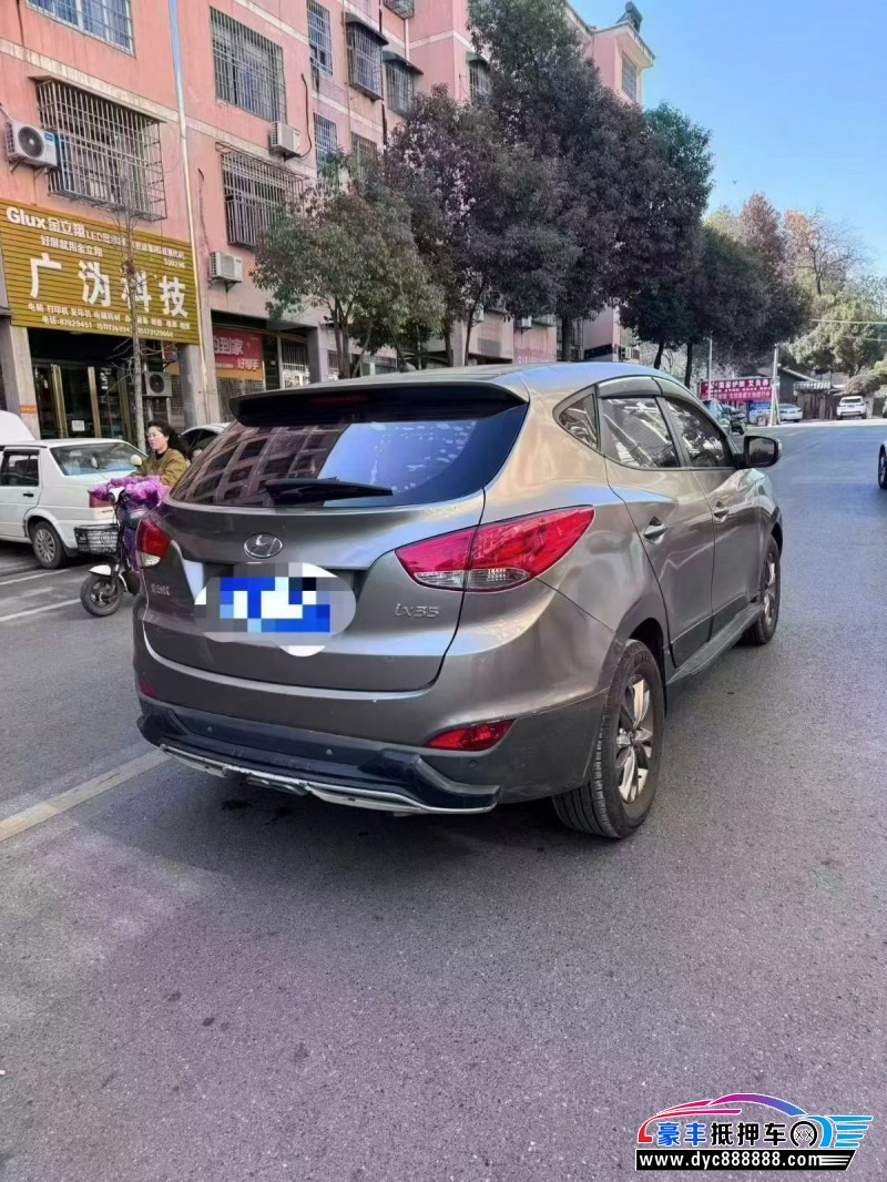 17年现代ix35SUV抵押车出售