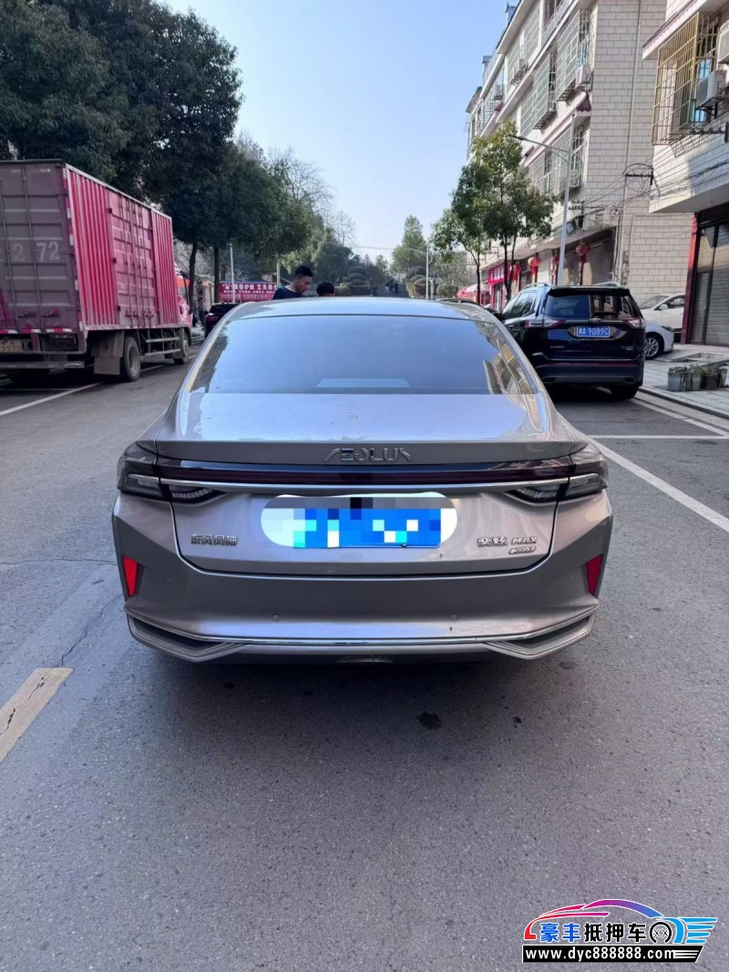 22年东风风神奕炫轿车抵押车出售