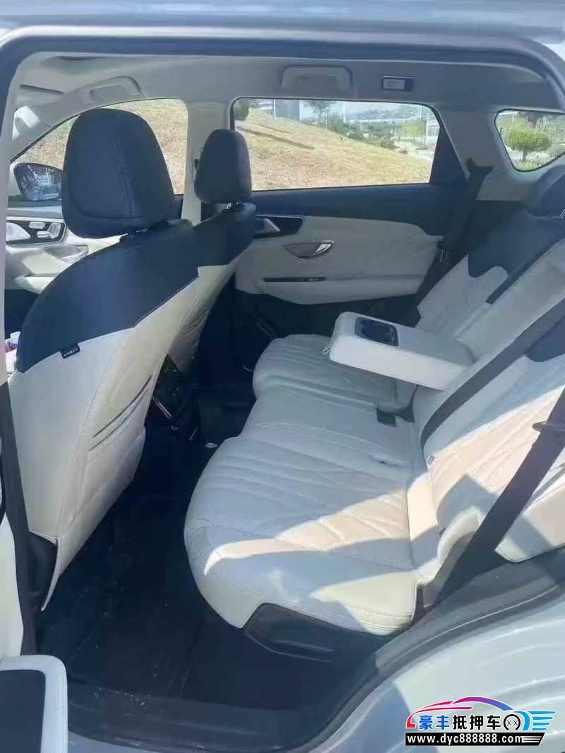 25年捷途山海L7轿车抵押车出售