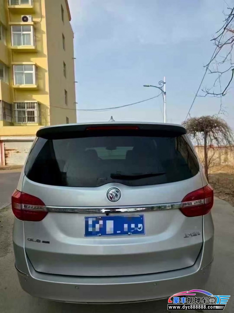 16年别克GL8轿车抵押车出售