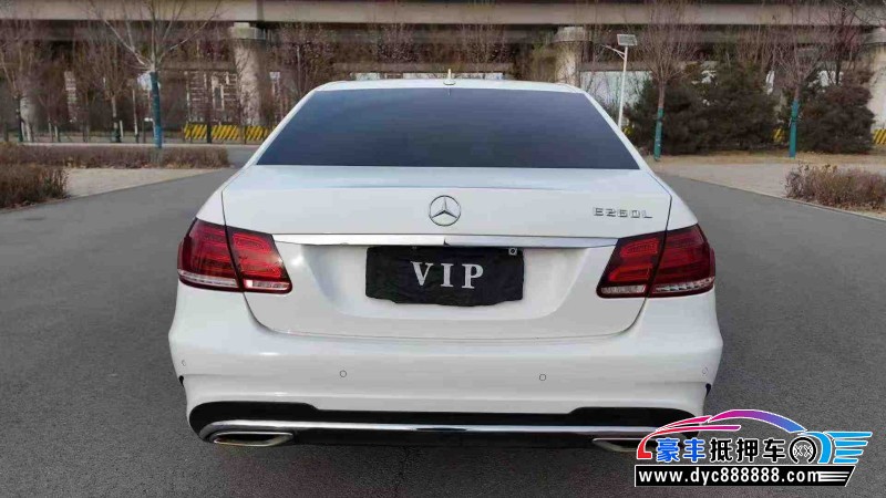 15年奔驰E轿车抵押车出售
