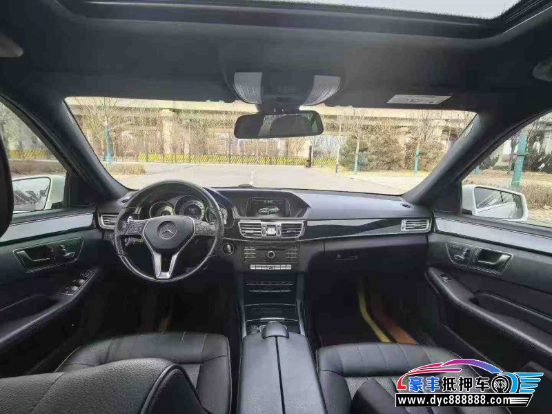 15年奔驰E轿车抵押车出售