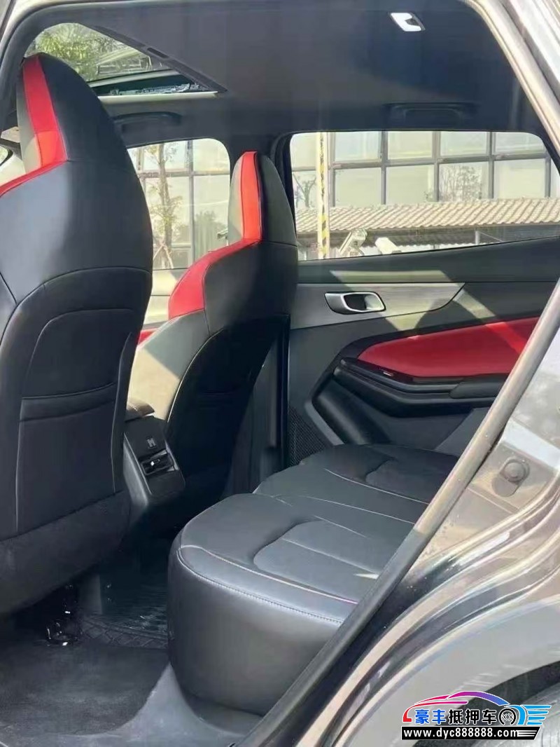 25年长安长安CS55轿车抵押车出售