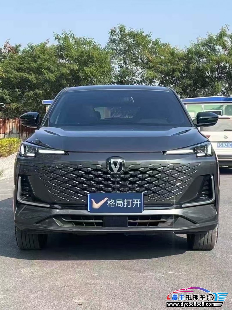 抵押车出售25年长安长安CS55轿车