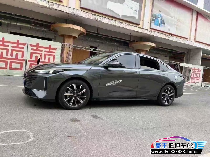 23年长安逸达轿车抵押车出售