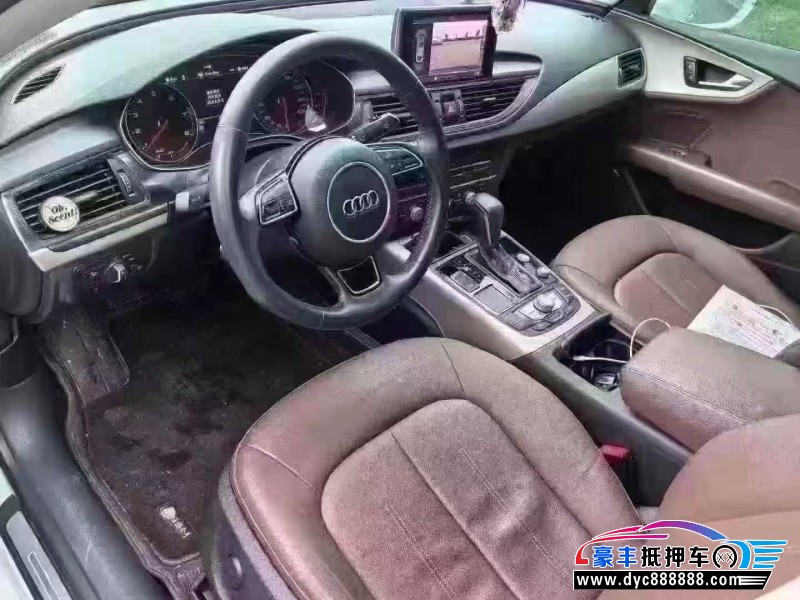 18年奥迪A7轿车抵押车出售