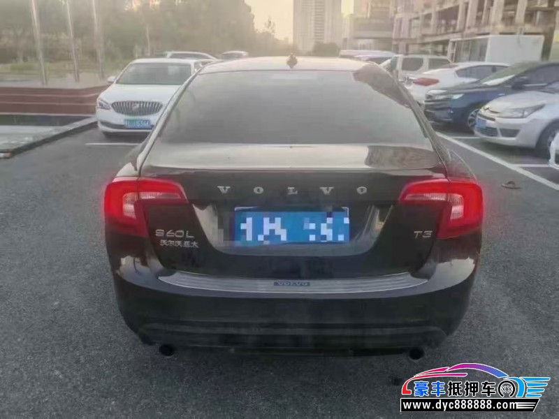 18年沃尔沃S60轿车抵押车出售