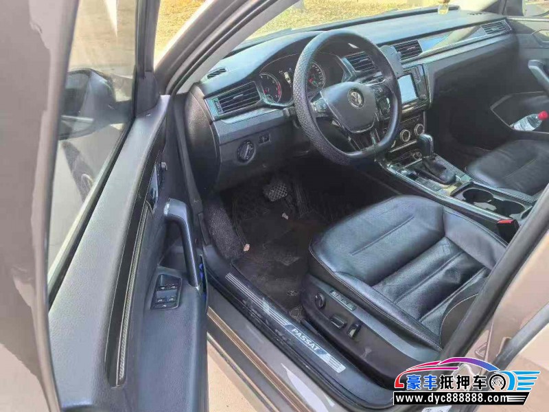 17年大众帕萨特轿车抵押车出售