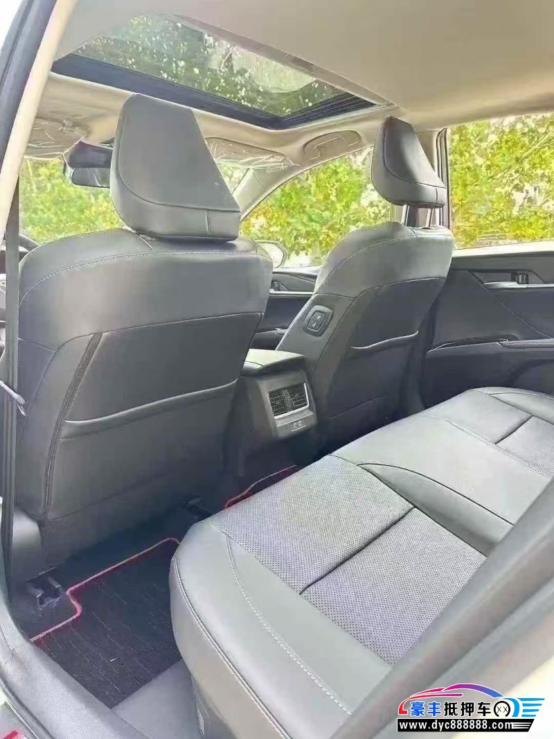 25年丰田凯美瑞轿车抵押车出售