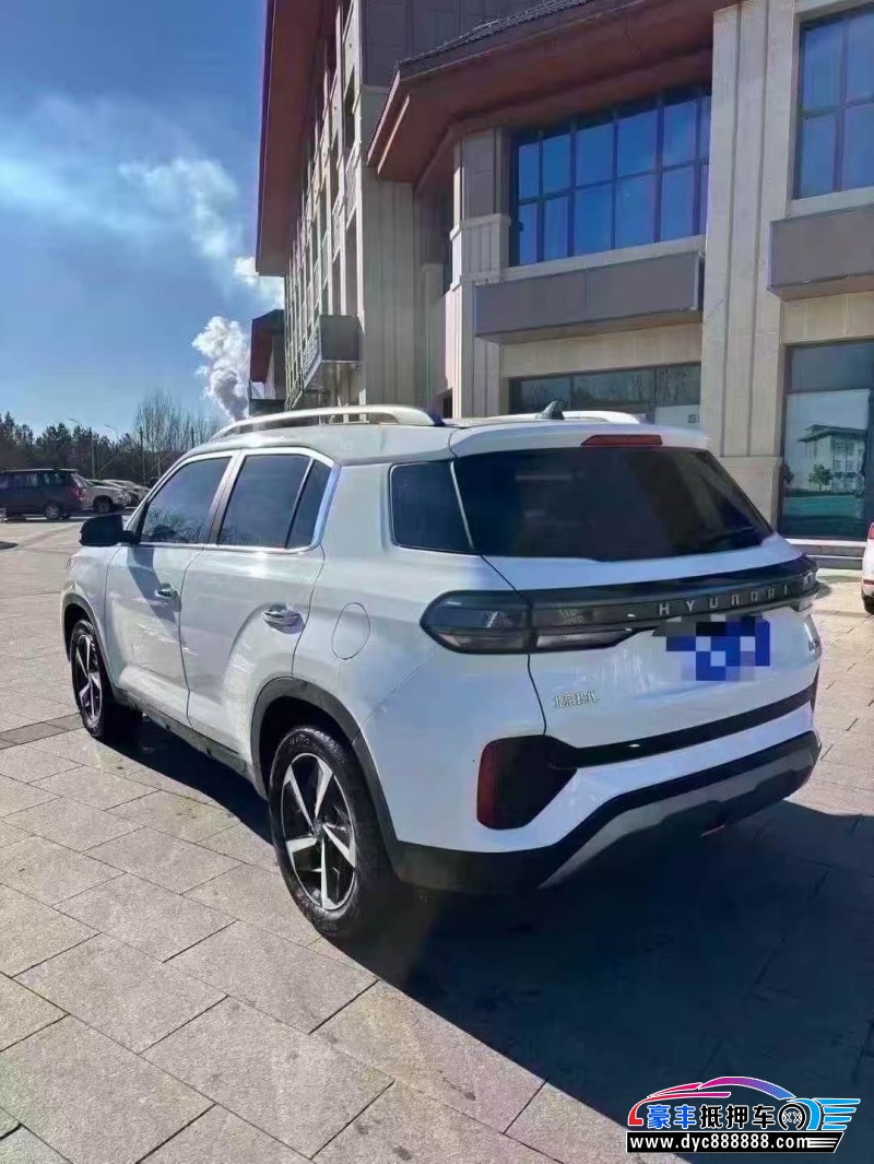 23年现代ix35轿车抵押车出售