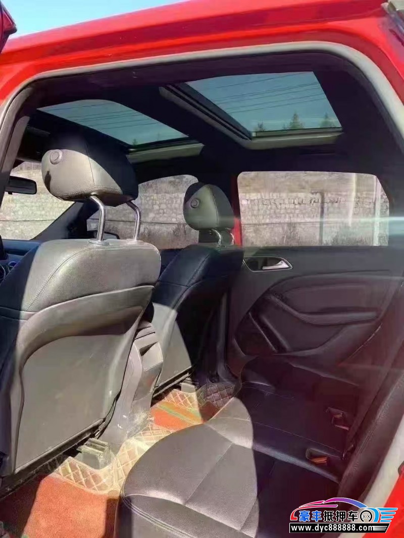 15年奔驰B轿车抵押车出售