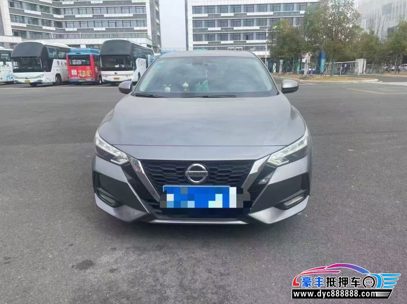 20年日产轩逸轿车抵押车出售